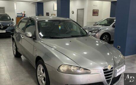 Alfa Romeo 147  '2005